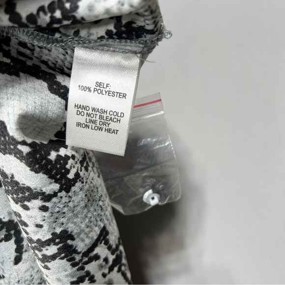 Lulus Snakeskin Print Dress Women’s Black/Gray SIZE L (New without label) - Picture 4 of 7